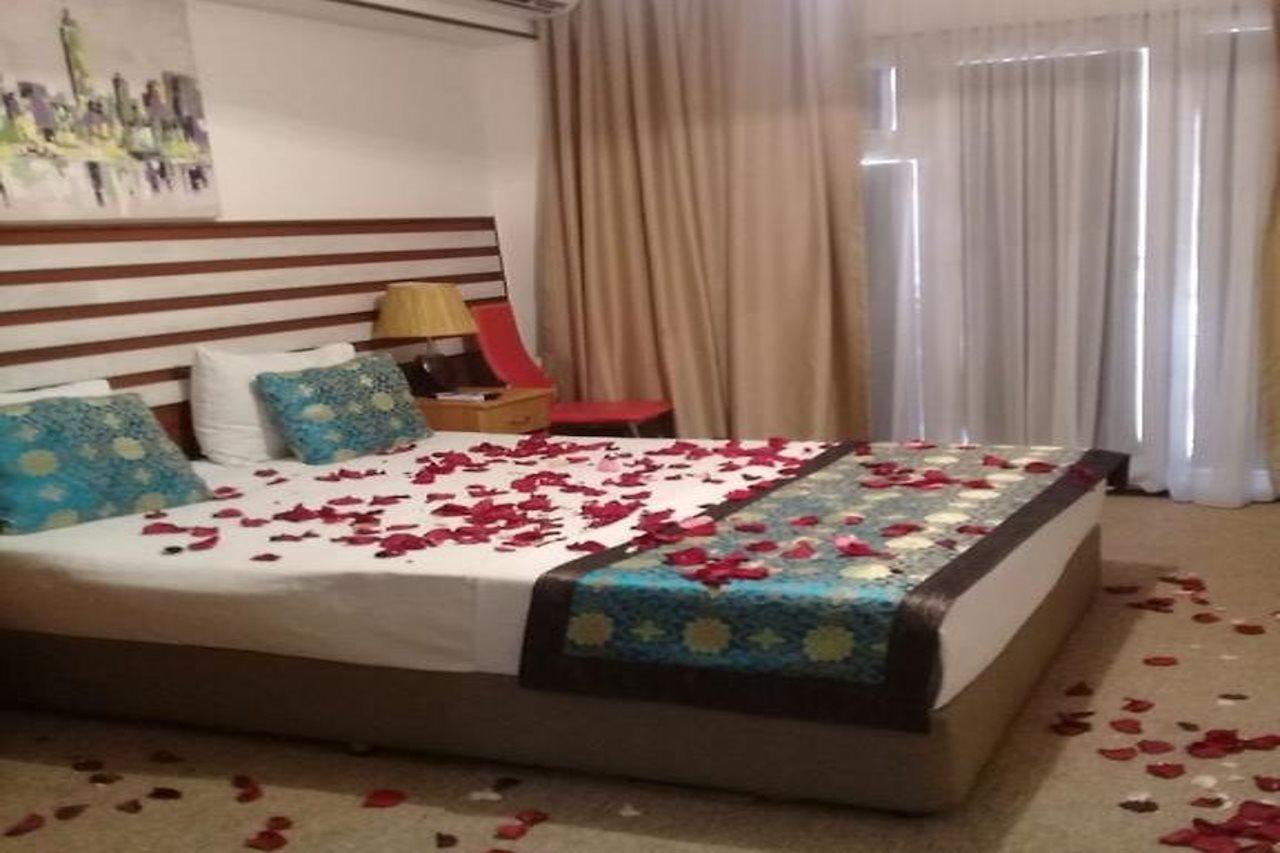 Gallery Hotel Баку Екстериор снимка