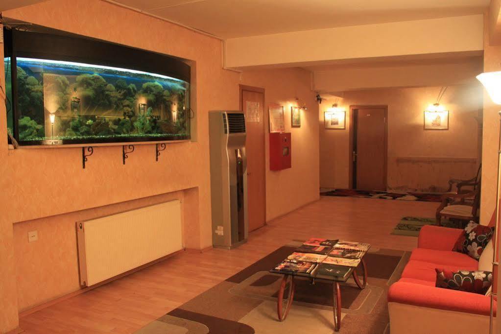 Gallery Hotel Баку Екстериор снимка