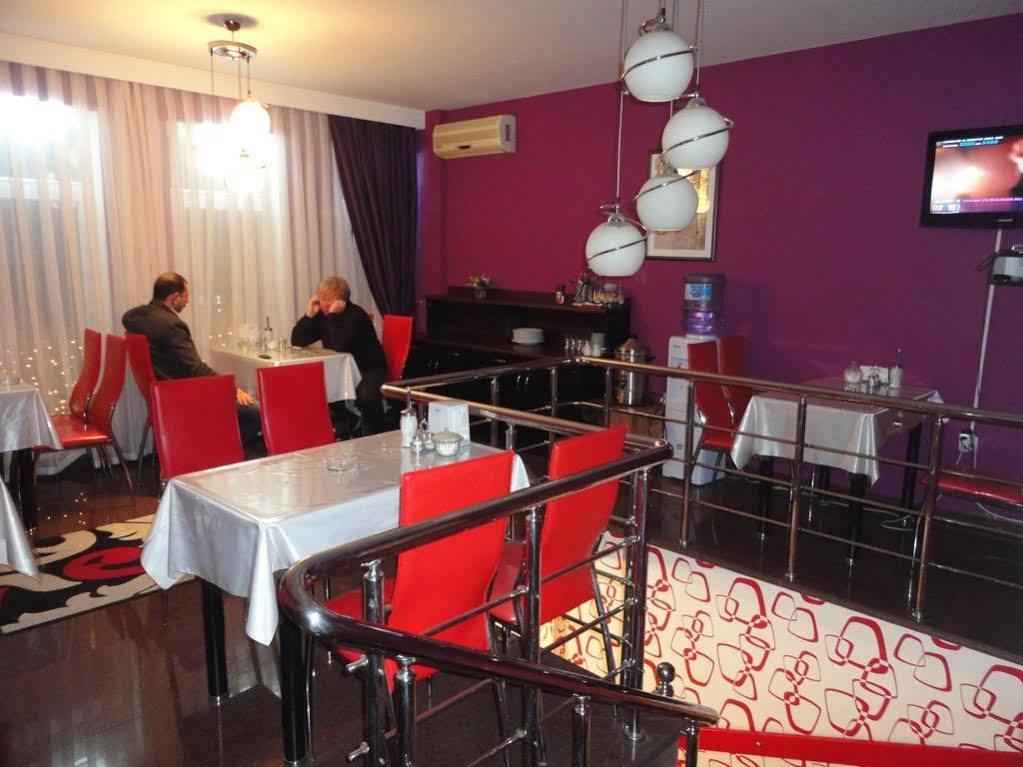Gallery Hotel Баку Екстериор снимка